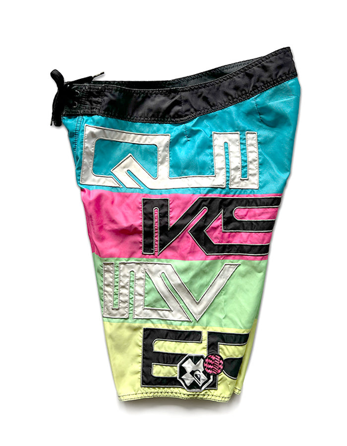 Boardshorts Stripes Logo 32 - ANGRY LANE