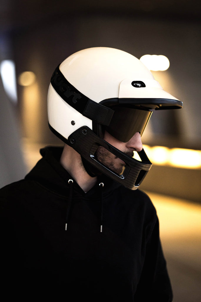 Qwart - CC | Black/Carbon - ANGRY LANE