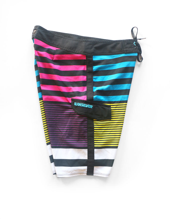 Boardshorts Surfing Stripes 32 - ANGRY LANE